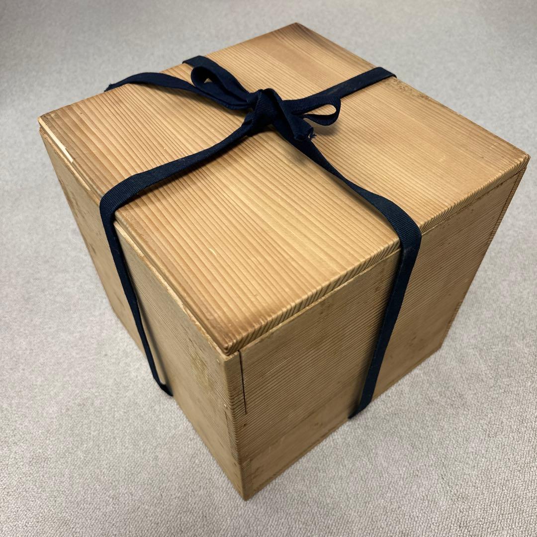 金谷五郎三郎　黒唐銅蓮萌式火鉢　共箱　トトサカ　東さ7-0421☆2F