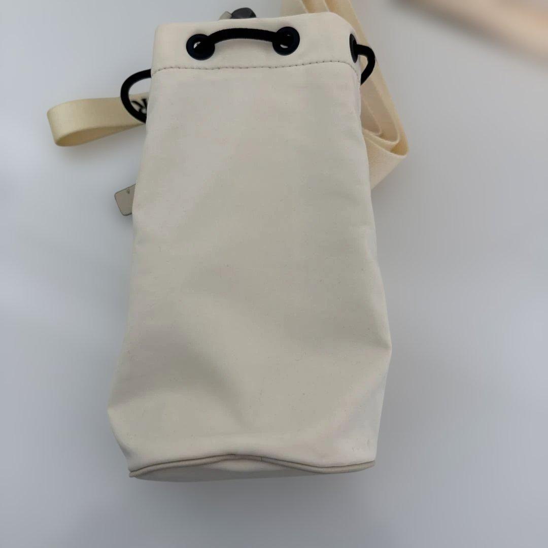 MONCLER アイボリー ショルダーバッグ