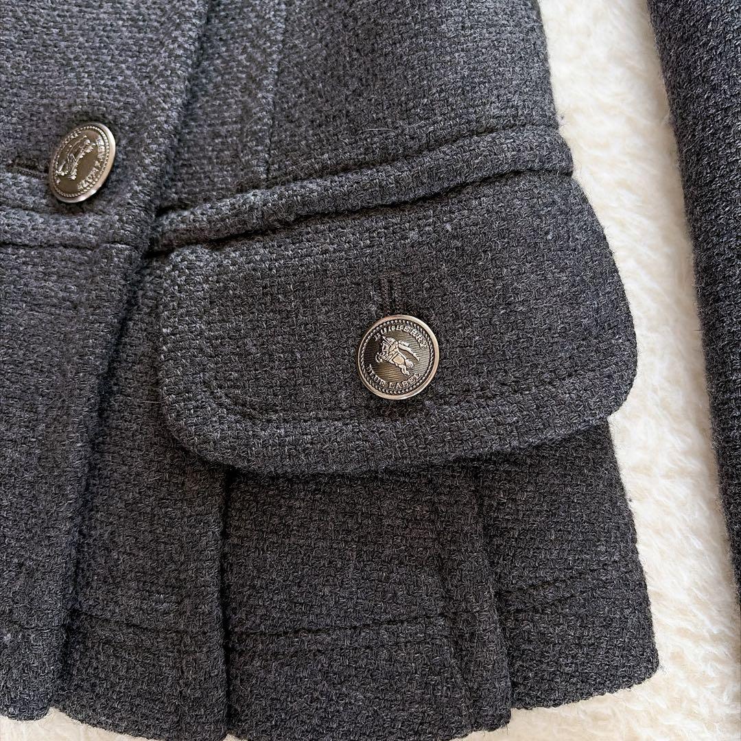 極美品✨【バーバリーブルーレーベル】銀ボタン ダブルショートコート 裾プリーツ