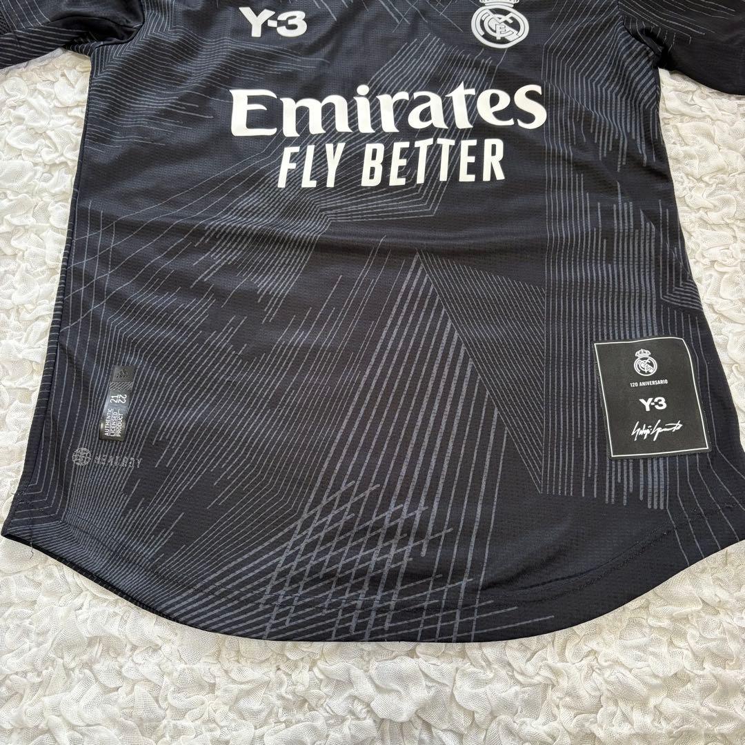 レアル・マドリード × Y-3 ユニフォーム（#10 モドリッチ）