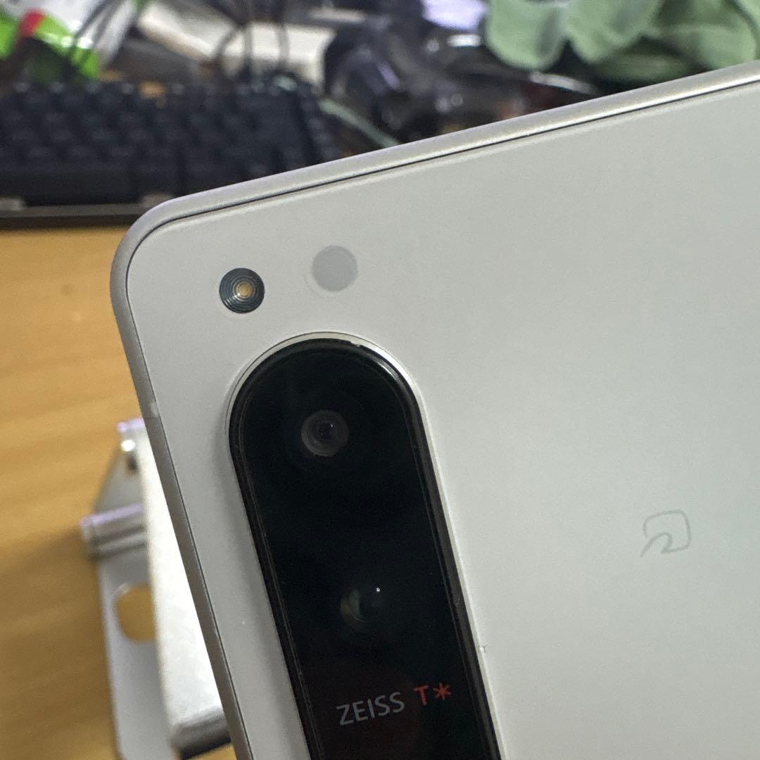 交渉あり　SONY Xperia 5iv ホワイト 本体 sog09