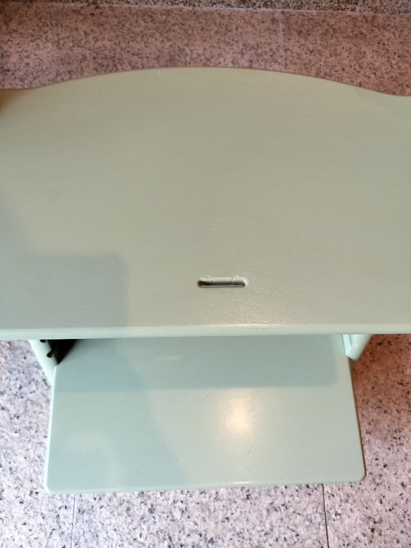 STOKKEストッケトリップトラップ　ハーネスおまけ付　薄い緑