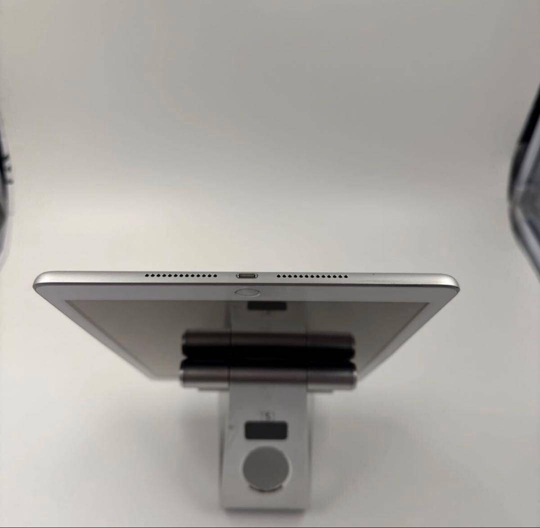 iPad第7世代32GB Wi-Fi➕Cellularモデル