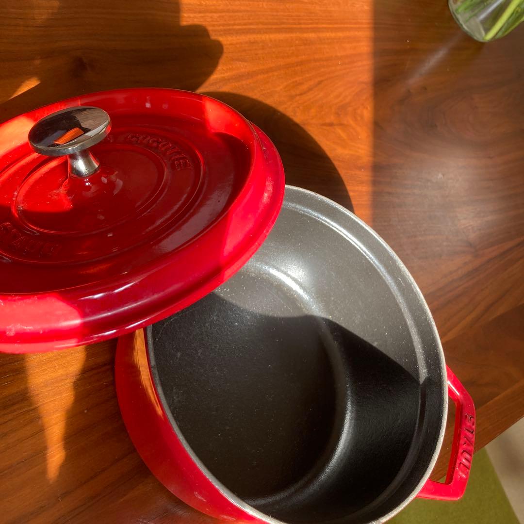 ストウブ　鍋（18cm）