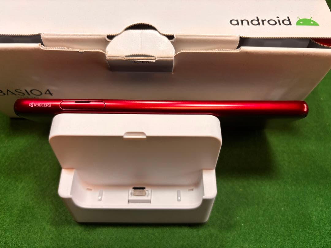 BASIO4 スマホケース付き