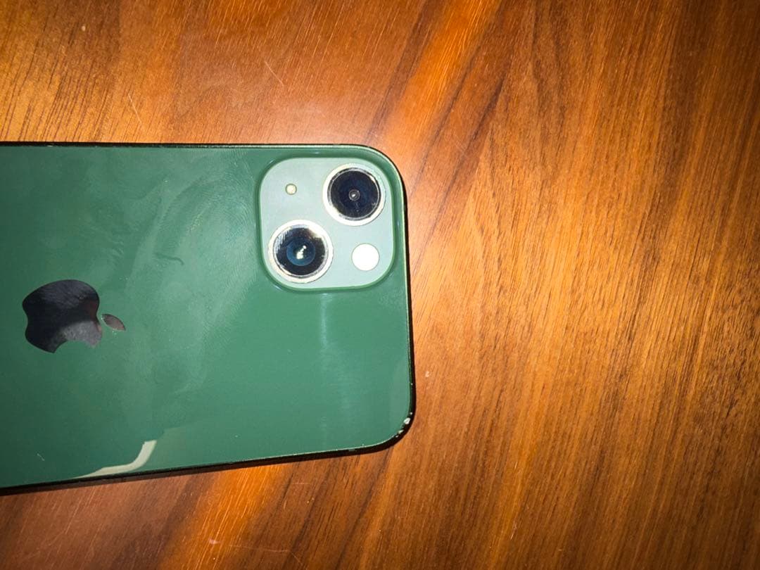 Apple iPhone 13 ミッドナイトグリーン 本体