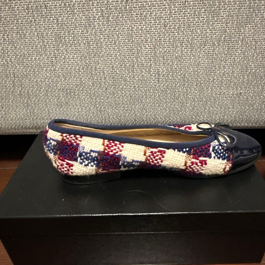 CHANEL シャネル　フラット