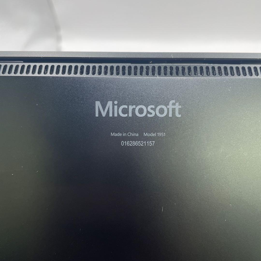 Surface Laptop 4 i7 (16GB / 256GB)中古品