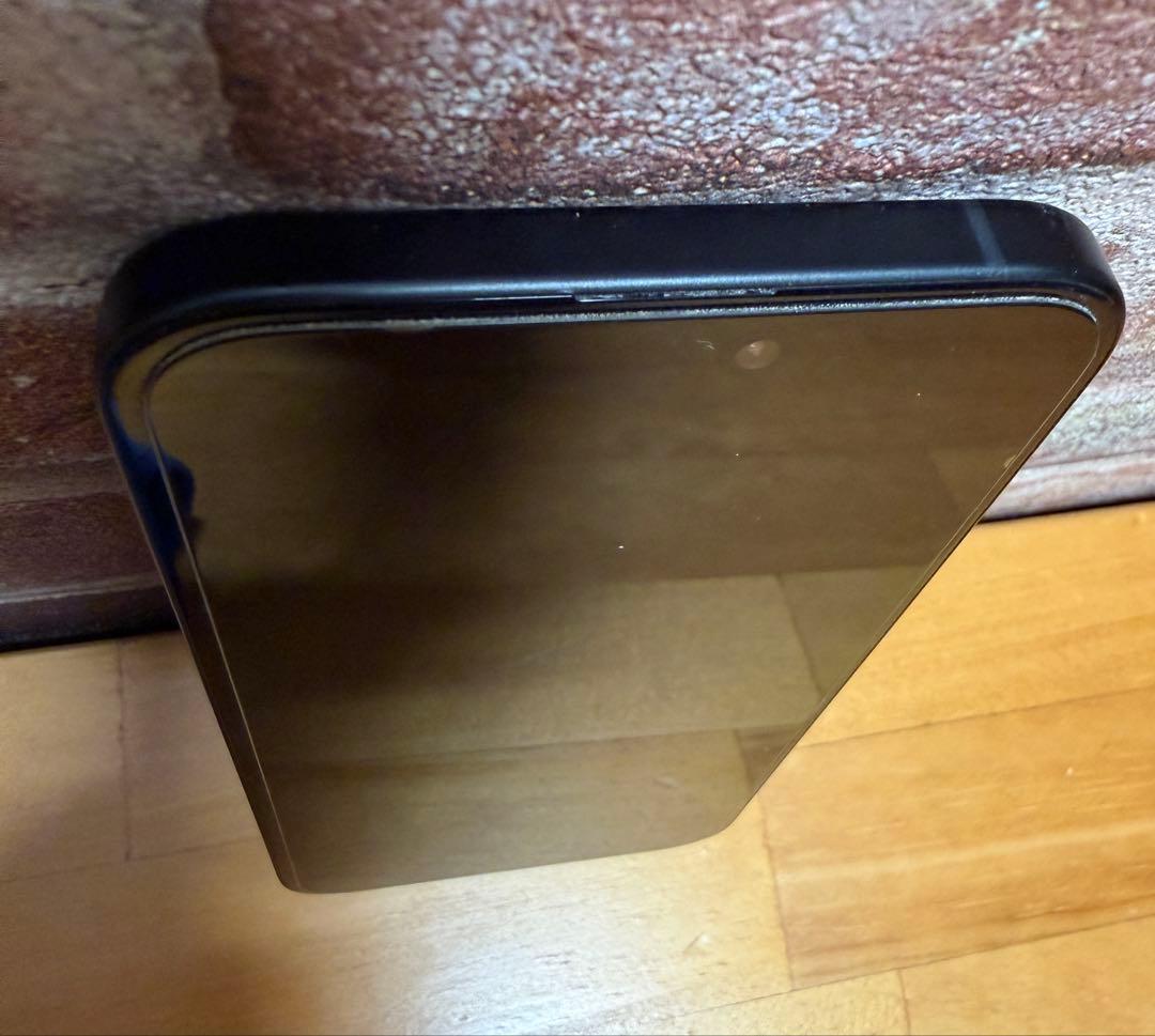 iPhone15 Plus 512GB ブラック　バッテリー99% 美品