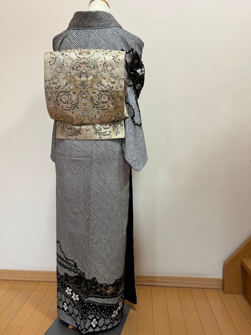 総絞り　訪問着