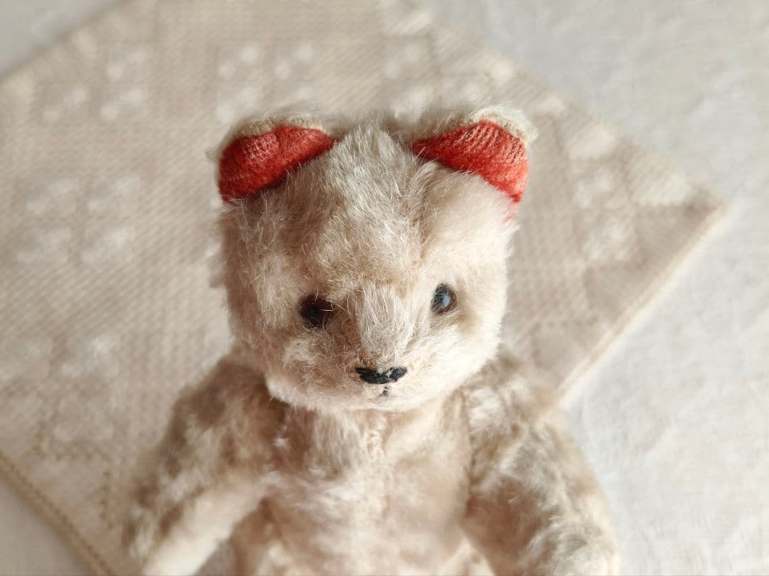 * vintage bear ❀ * 朱色のお耳の クマちゃん