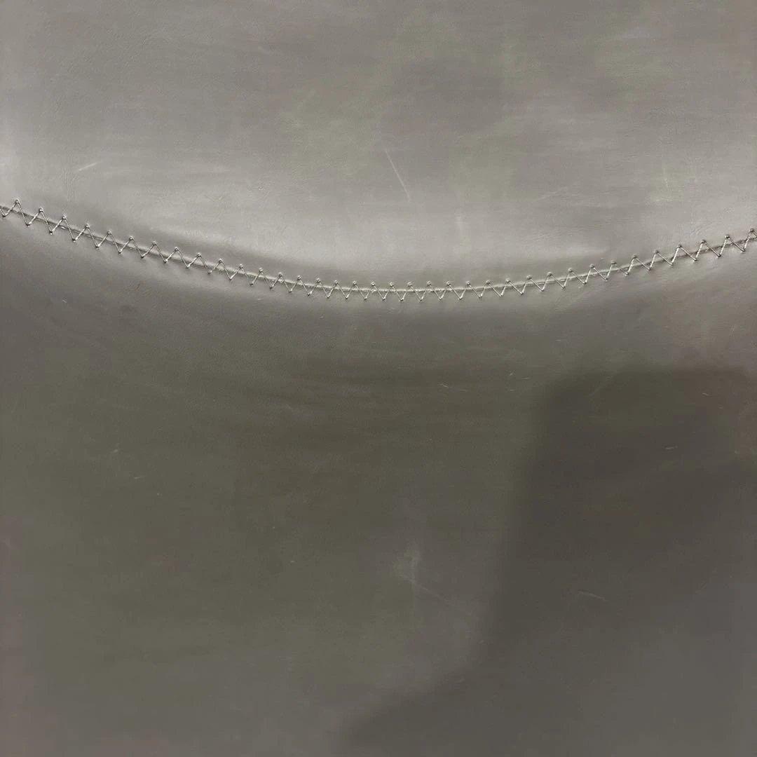 本革調のダイニングチェア2脚セットor 4脚セット