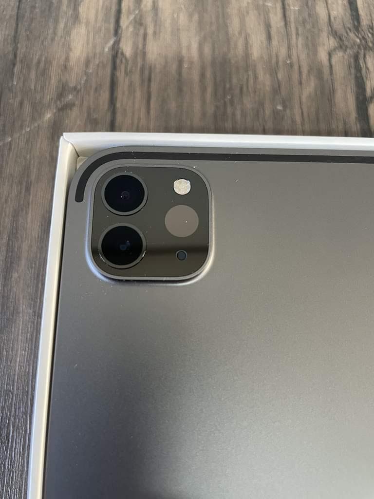 ②【美品】iPad Pro　11インチ　 第3世代　Wi-Fiモデル　128GB