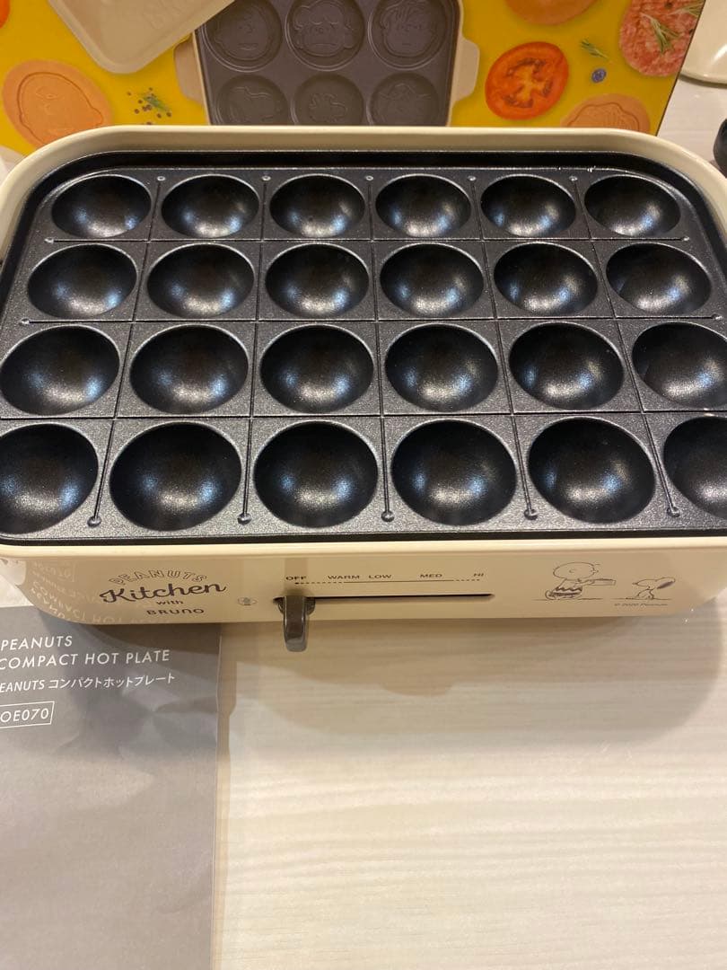 BRUNO PEANUTS コンパクトホットプレート エクリュ　スヌーピー