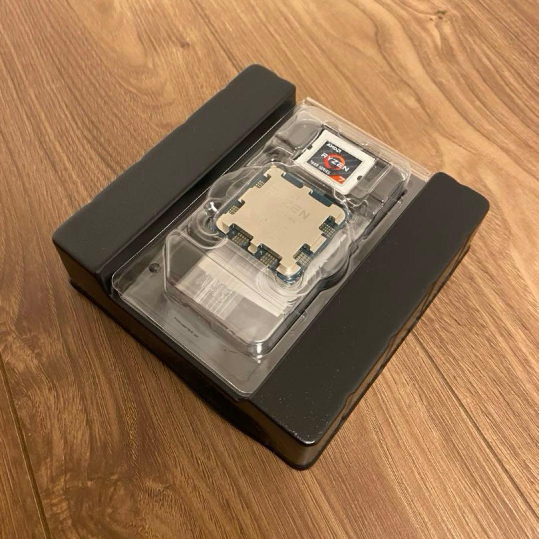 CPU AMD Ryzen 7 7700X