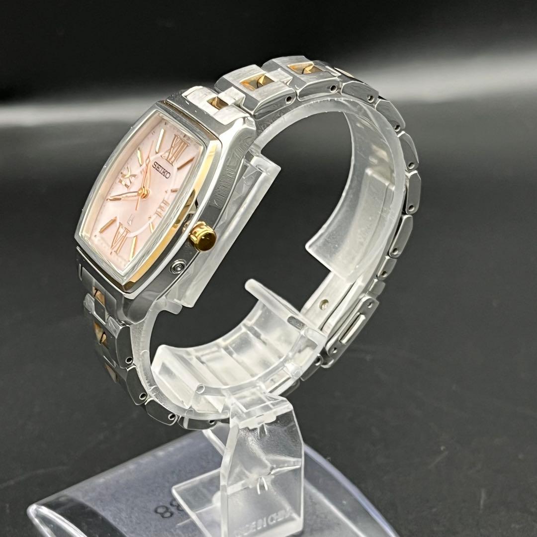 稼動 腕時計　SEIKO lk セイコー　ルキア　電波ソーラー　トノー　D76