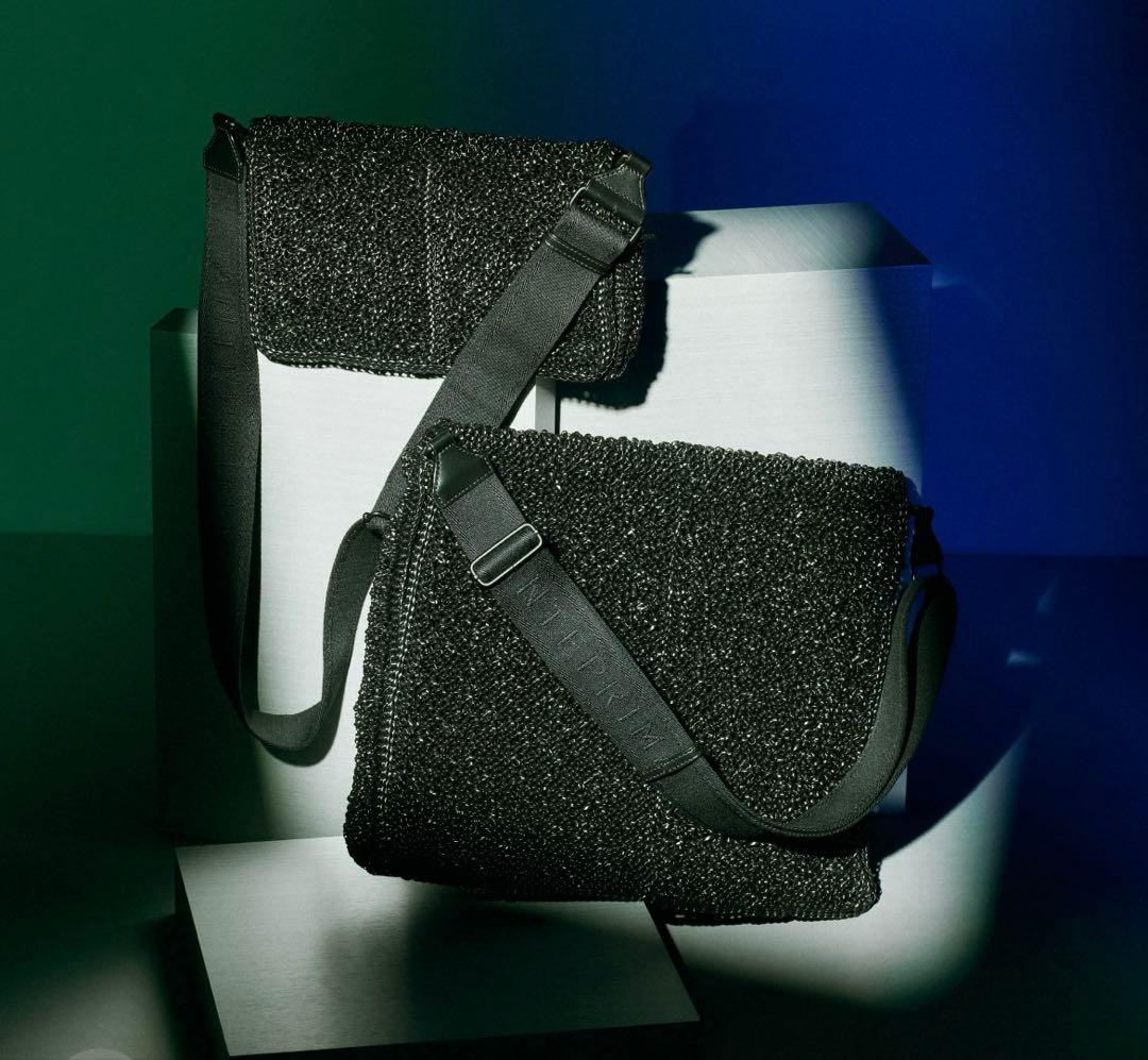 pina☆　アンテプリマ　ショルダーバッグ　センプレ