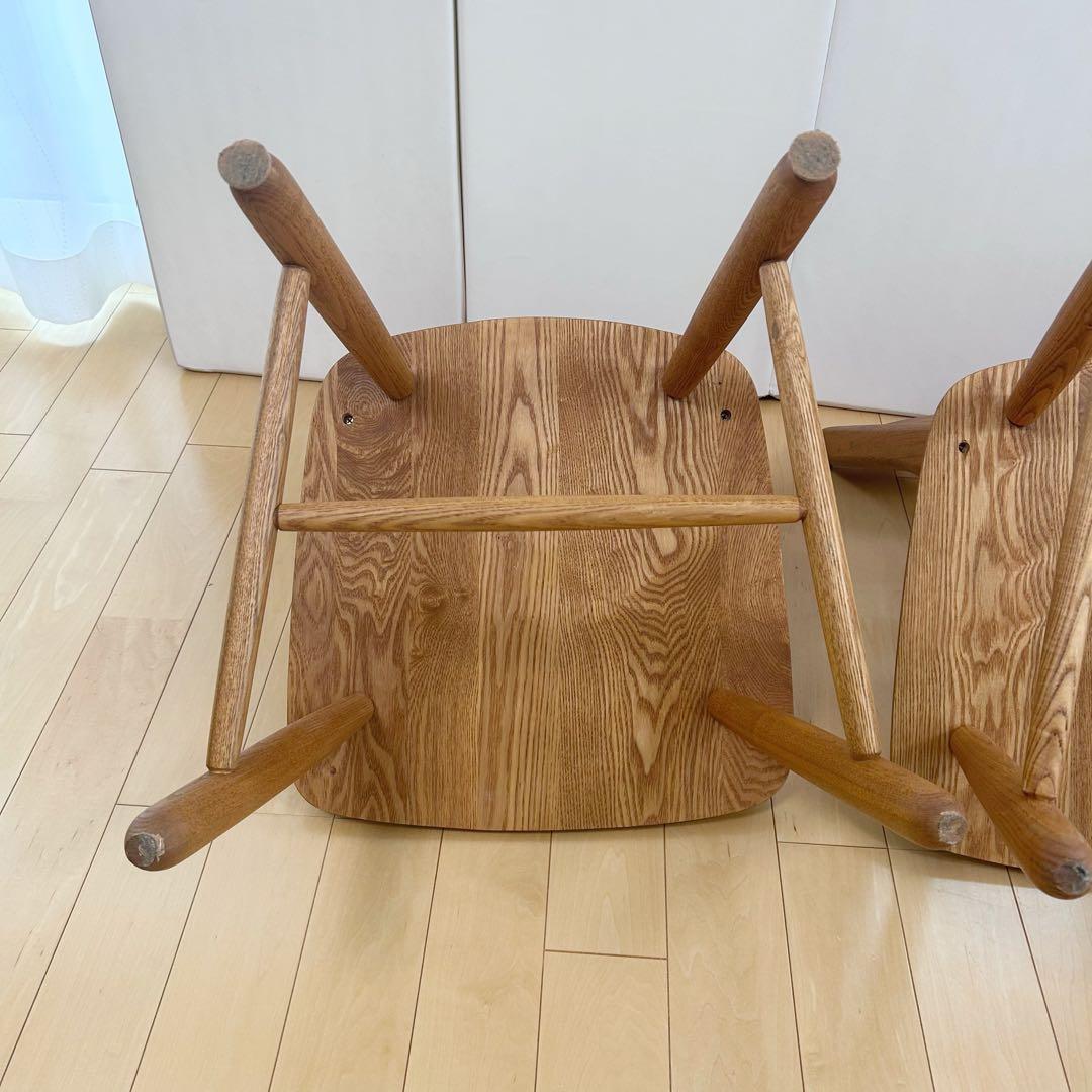 無垢材　ダイニングチェア　ナラ材　丸脚　虎斑　丸貫構造　天然木　リビング　2脚