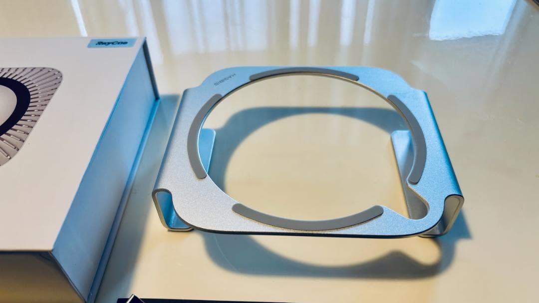 Apple Macmini M4用RayCueUSBハブと通気放熱スタンドセット