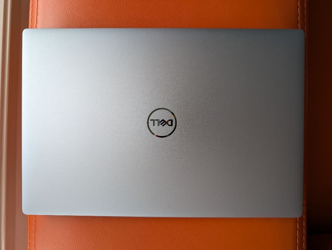 2024年軽量薄型ノートPC DELL XPS13 (9315)