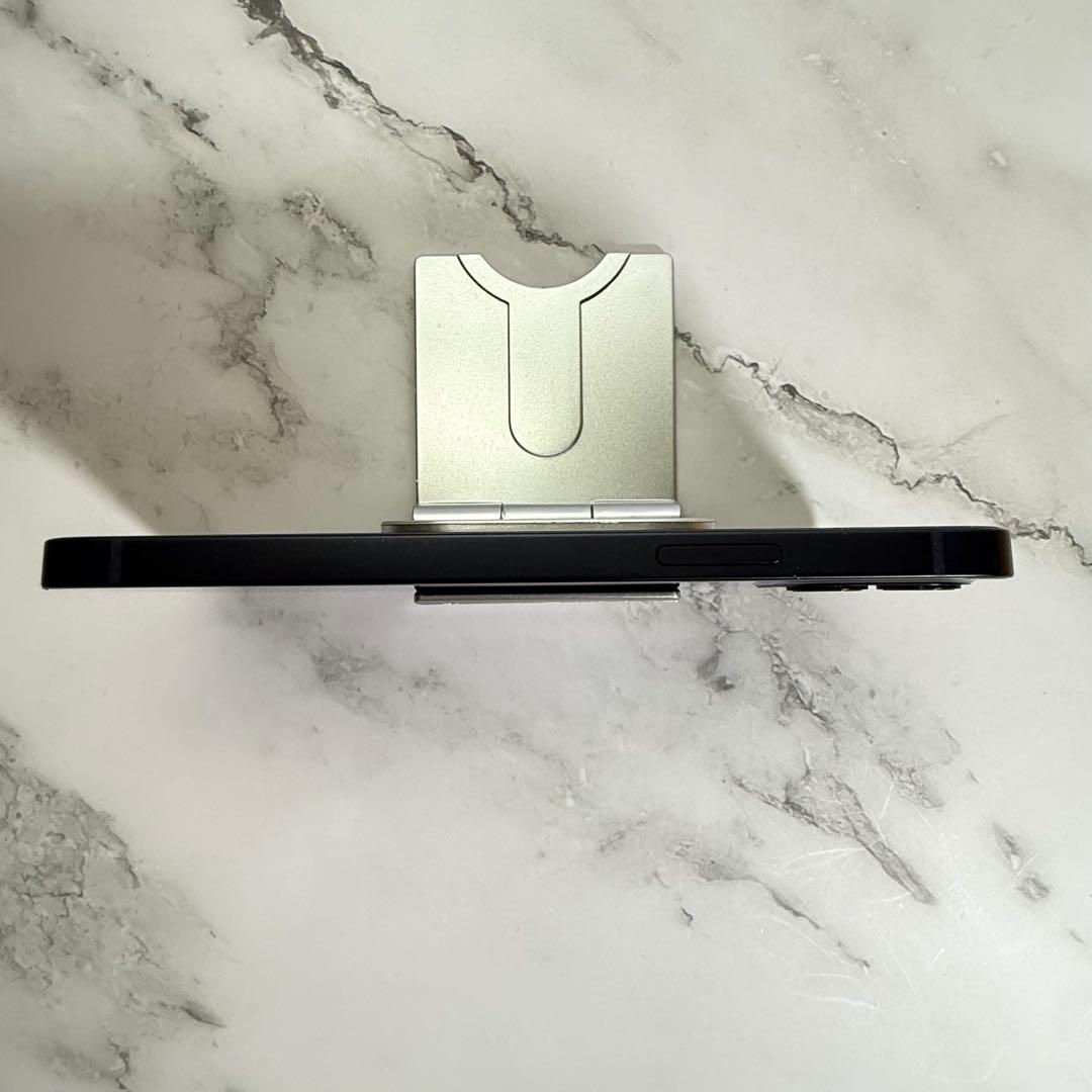 ★バッテリー100% iPhone 12 128GB ブラック　SIMフリー