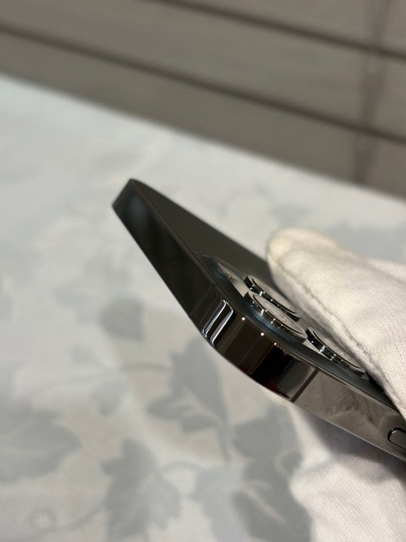 美品★iPhone12 Pro 256GB/simフリー