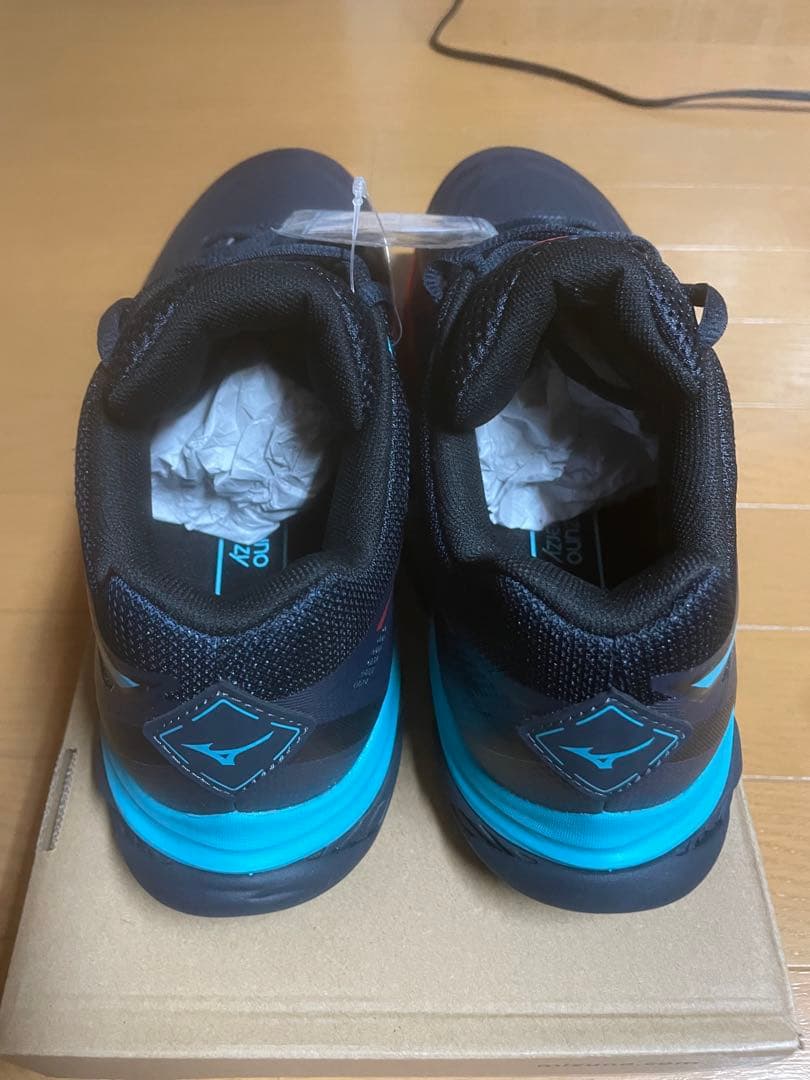 ミズノ　wavefang2fit 27cm 新品