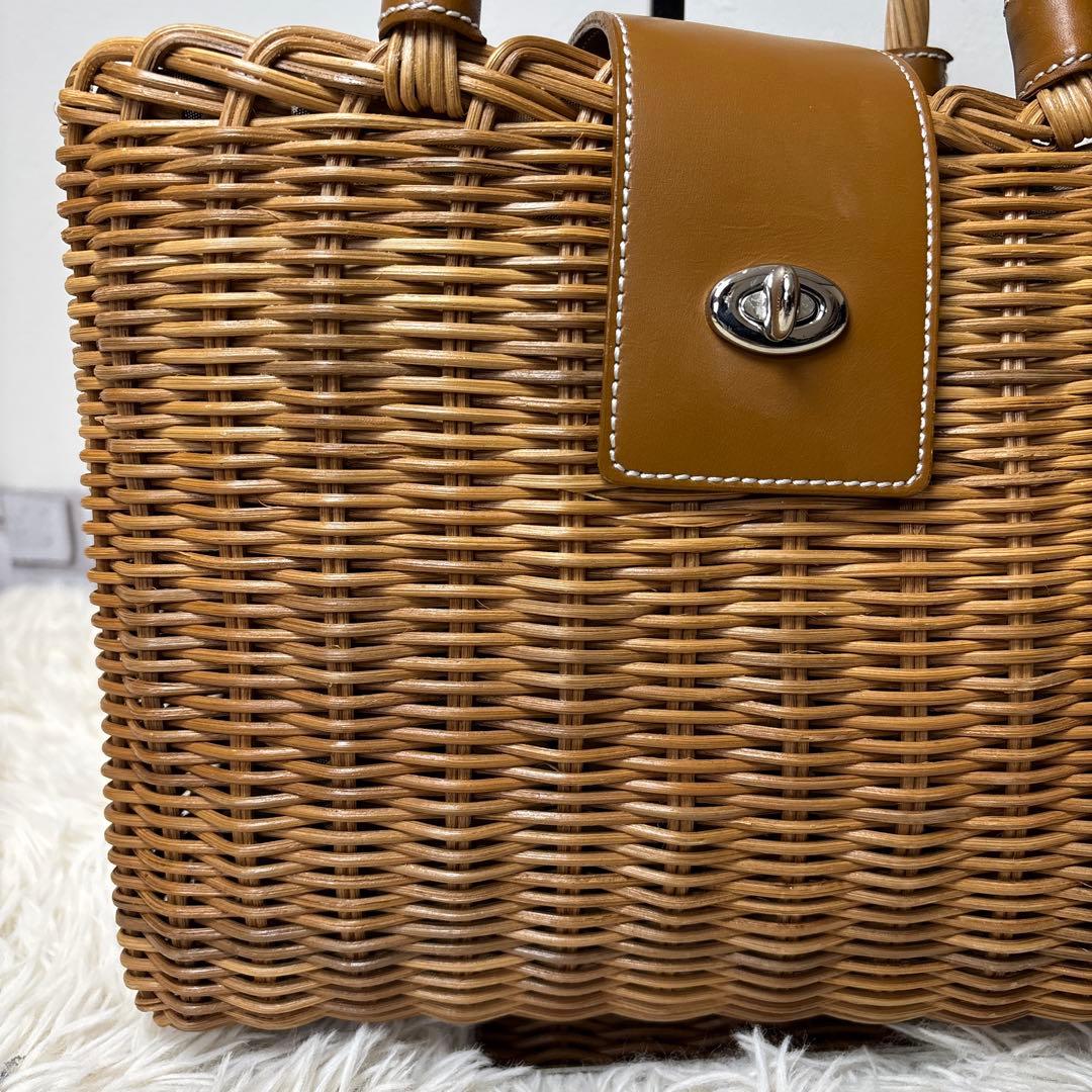 極美品☆【バーバリー　ブルーレーベル】カゴ　バッグ　ノバチェック　レザー