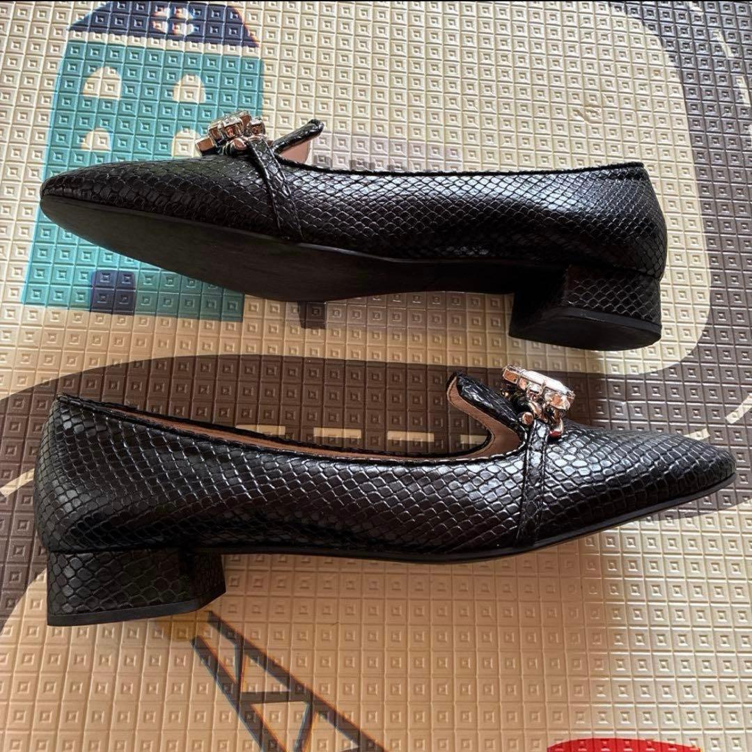 極美品✨miumiu 黒　ビジュー　クロコ　牛革　ローヒールパンプス　25cm