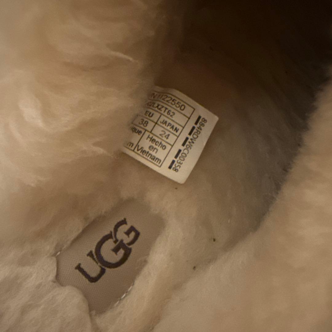 UGG disquetteブラウンスエードファームートン ブーツ スリッポン