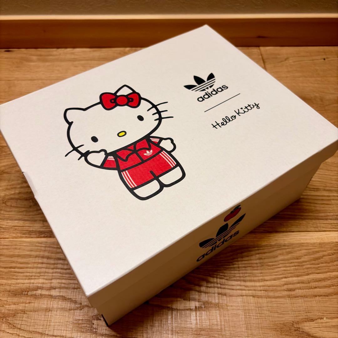 アディダス × ハローキティ スタンスミス ミュール / ホワイト サンダル