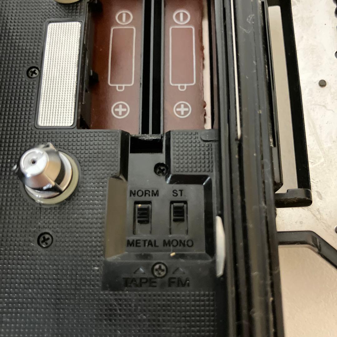 ES108 【ジャンク】SONY WM-F5 ポータブルカセットプレーヤー