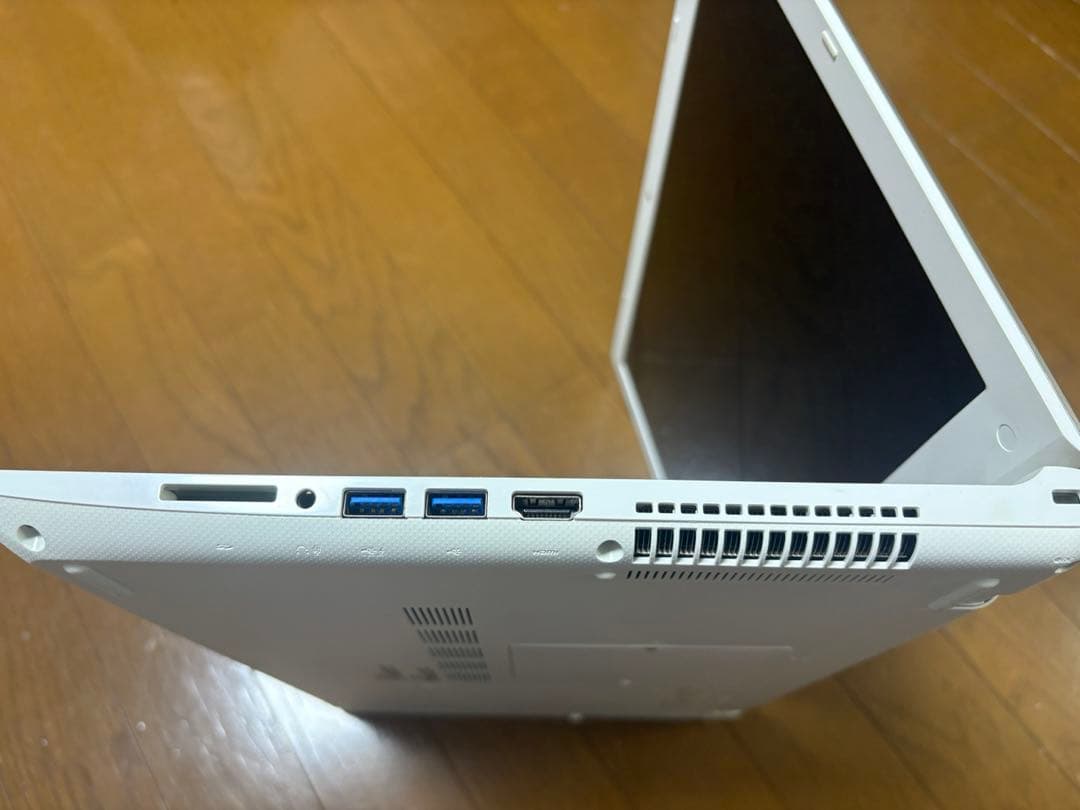 元箱　Office付き　東芝ノートパソコン　1TB