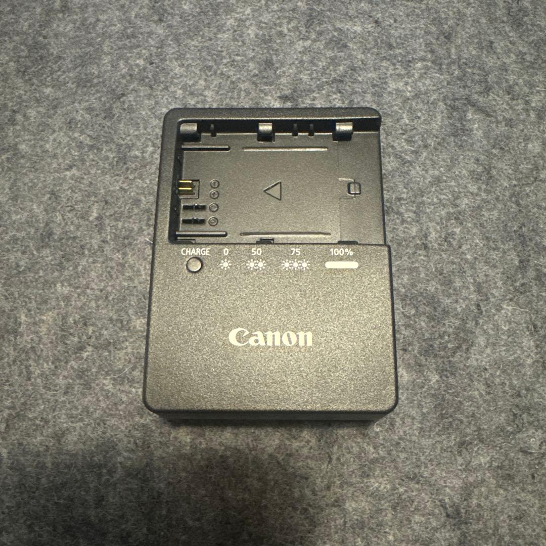 【超美品】CANON EOS R5 MARK II cfexpress B付