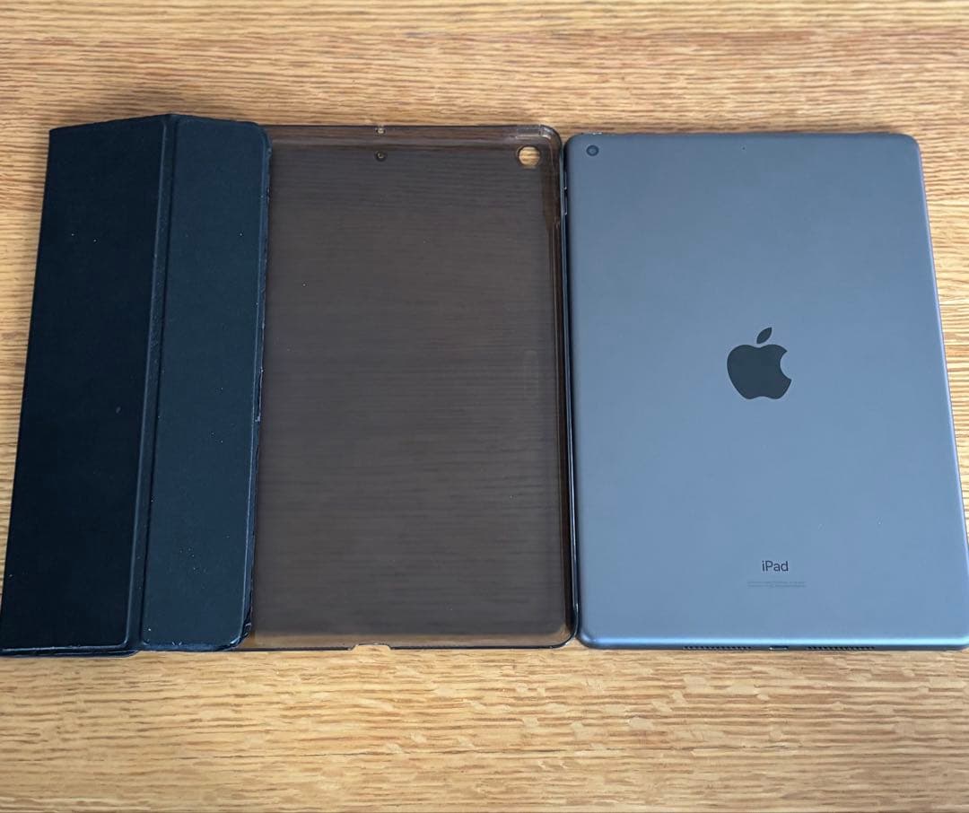 iPad スペースグレー 第7世代 Wi-Fiモデル　バッテリー最大容量100%