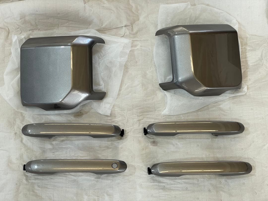 ランクル250 VX パーツ　新車外し