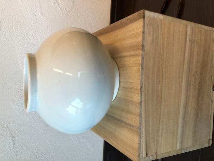 韓益煥の白磁壺　大幅値さげです。8割引き