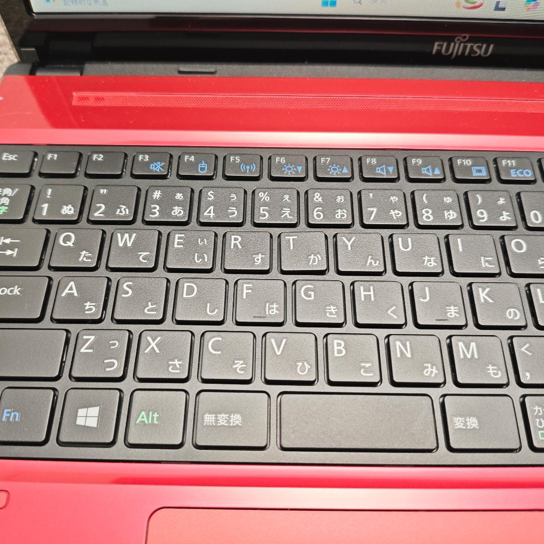 美品✨Windows11✨2倍メモリリカバリ済み薄型モデル 富士通ノートパソコン