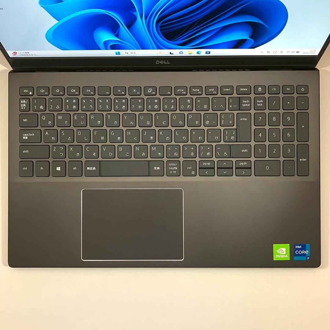 ★美品★ 第11世代i7 SSD512GB テンキー付き DELL 411