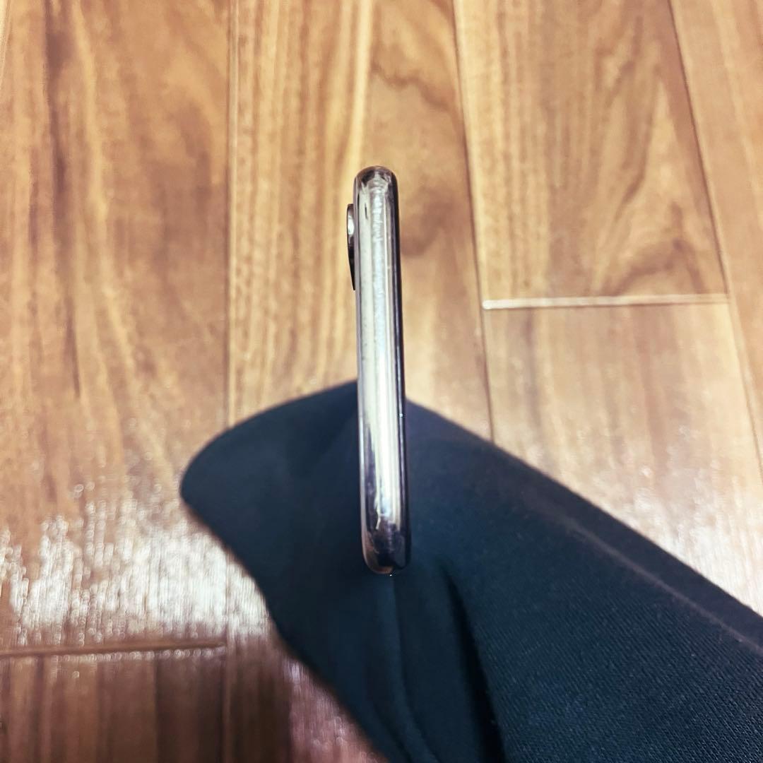 Apple iPhone X 256GB シルバー simロックあり