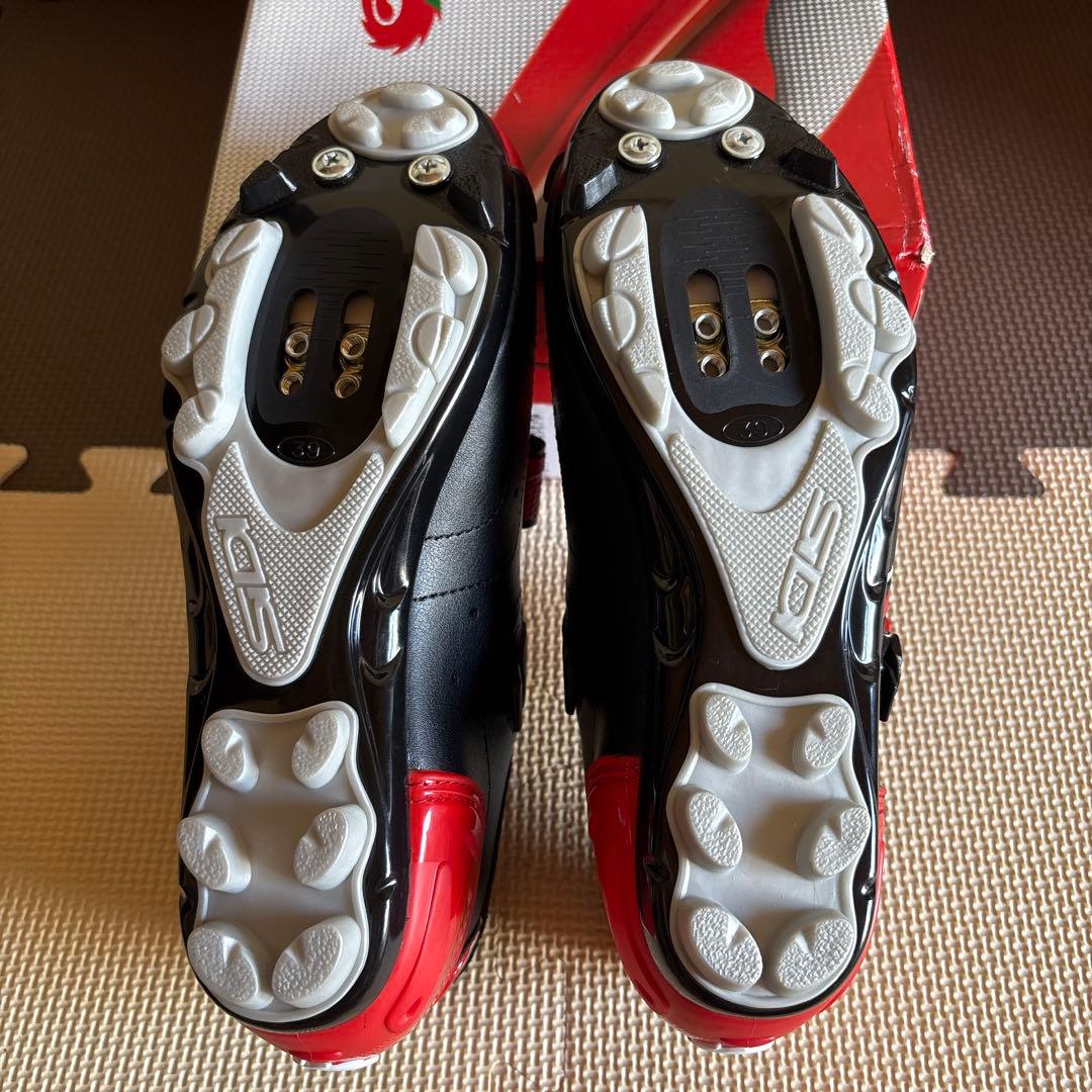 【値下げ】SIDI BUVEL EUR 39(24.5cm) ブラック/レッド