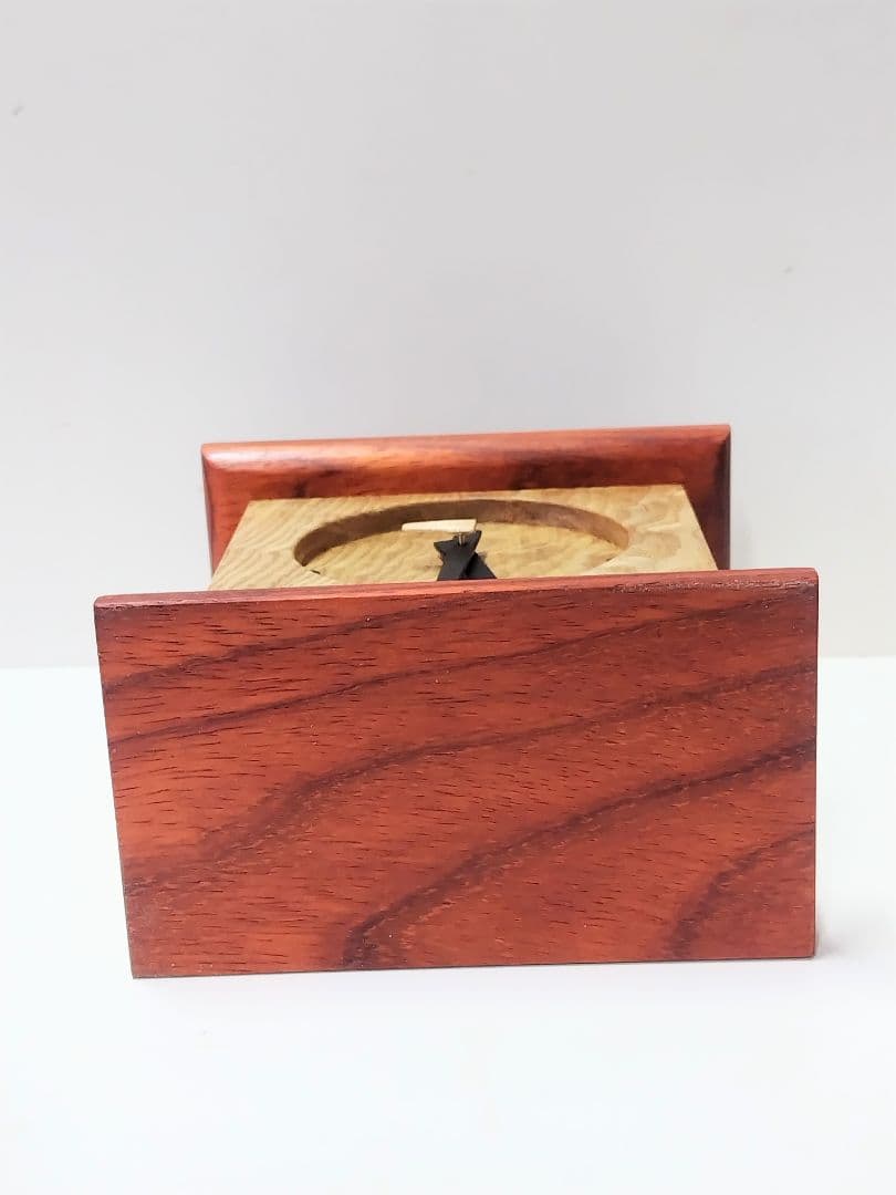 置き時計（小鳥）