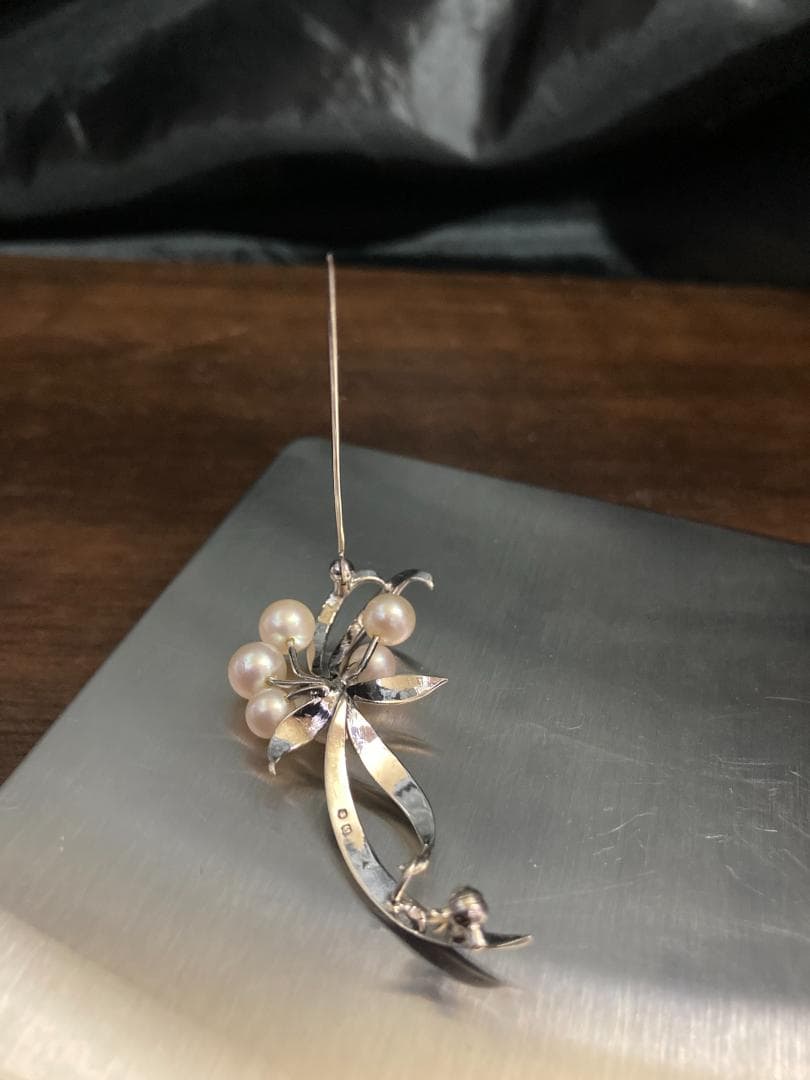 美品 ミキモト パール 真珠 6珠 アコヤ シルバー ブローチ 皇室御用達