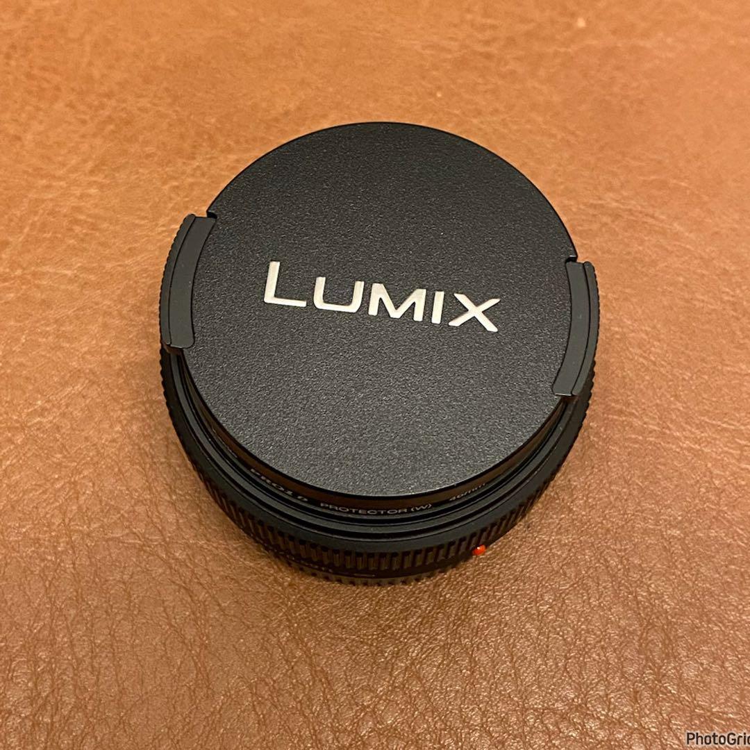 LUMIX 14mm 単焦点レンズ H-H014 パンケーキ　パナソニック