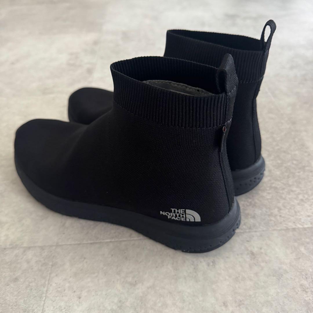 美品★ノースフェイス 防水シューズ　レインシューズ　晴雨兼用　靴　25cm 黒