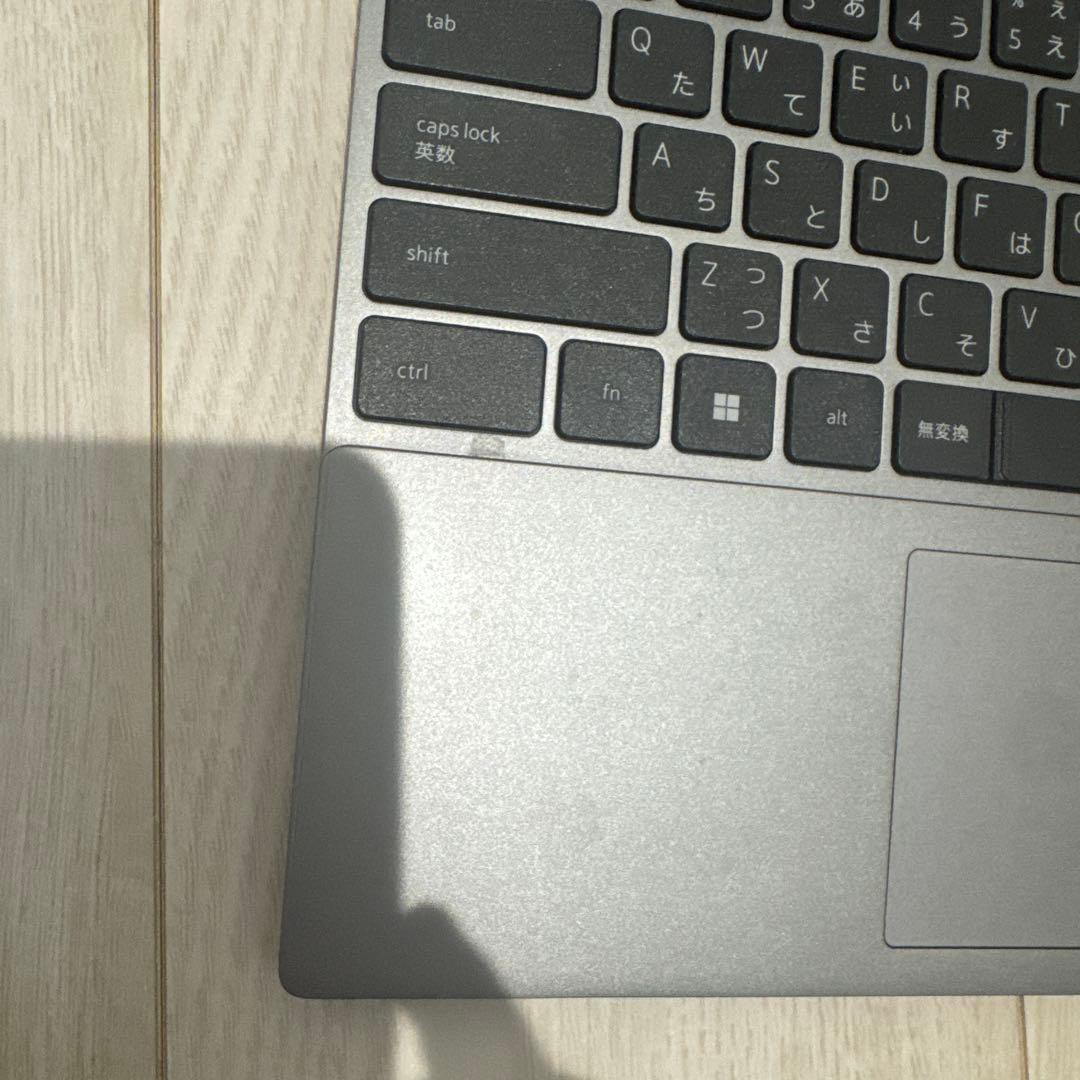 ク*ン様 Dell Vostro シルバー ノートPC