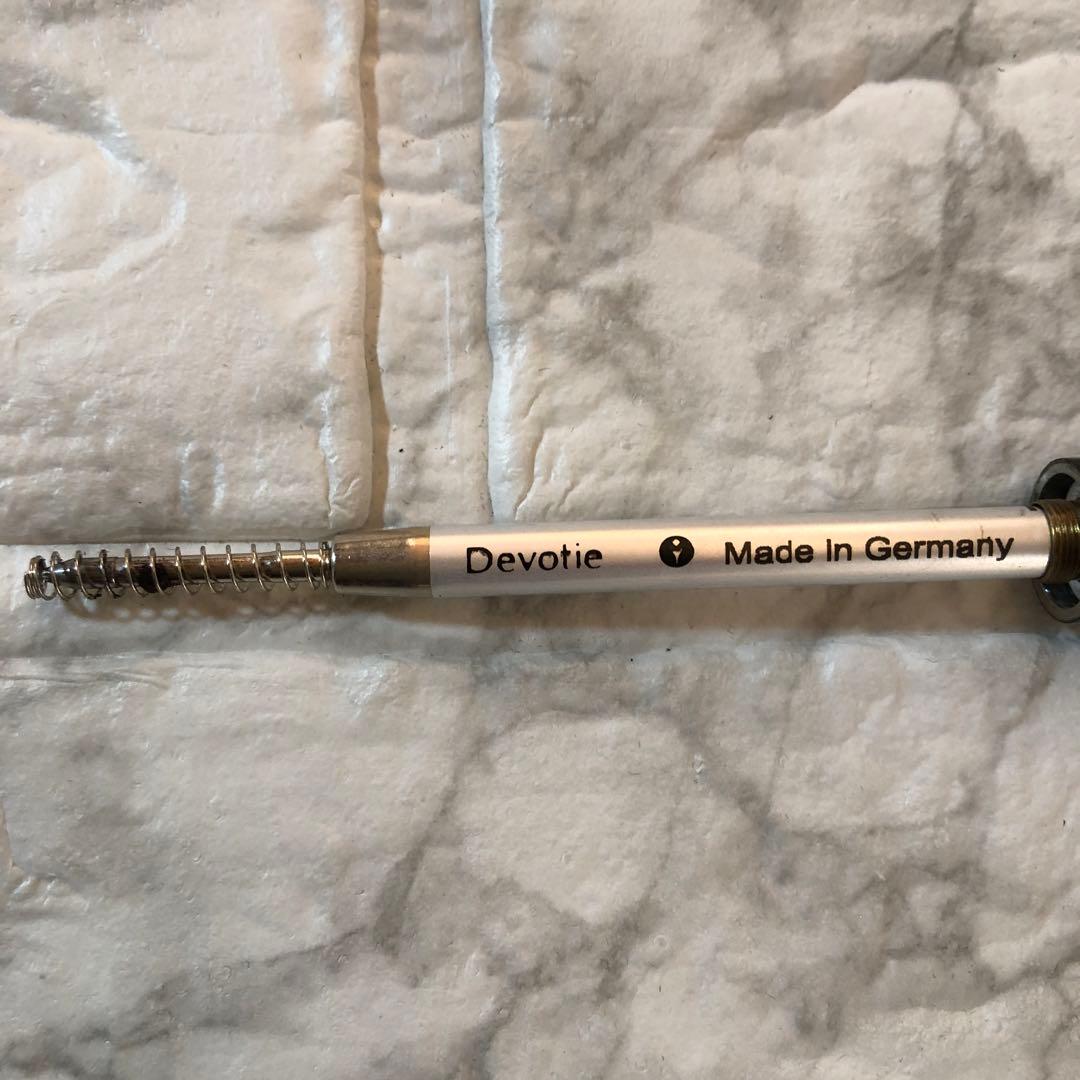 レア Devotié ボールペン 日本ではレア物になります。