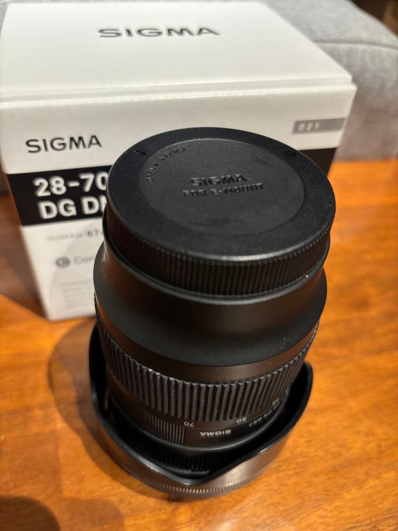 SIGMA 28-70mm F2.8 DG DN レンズ