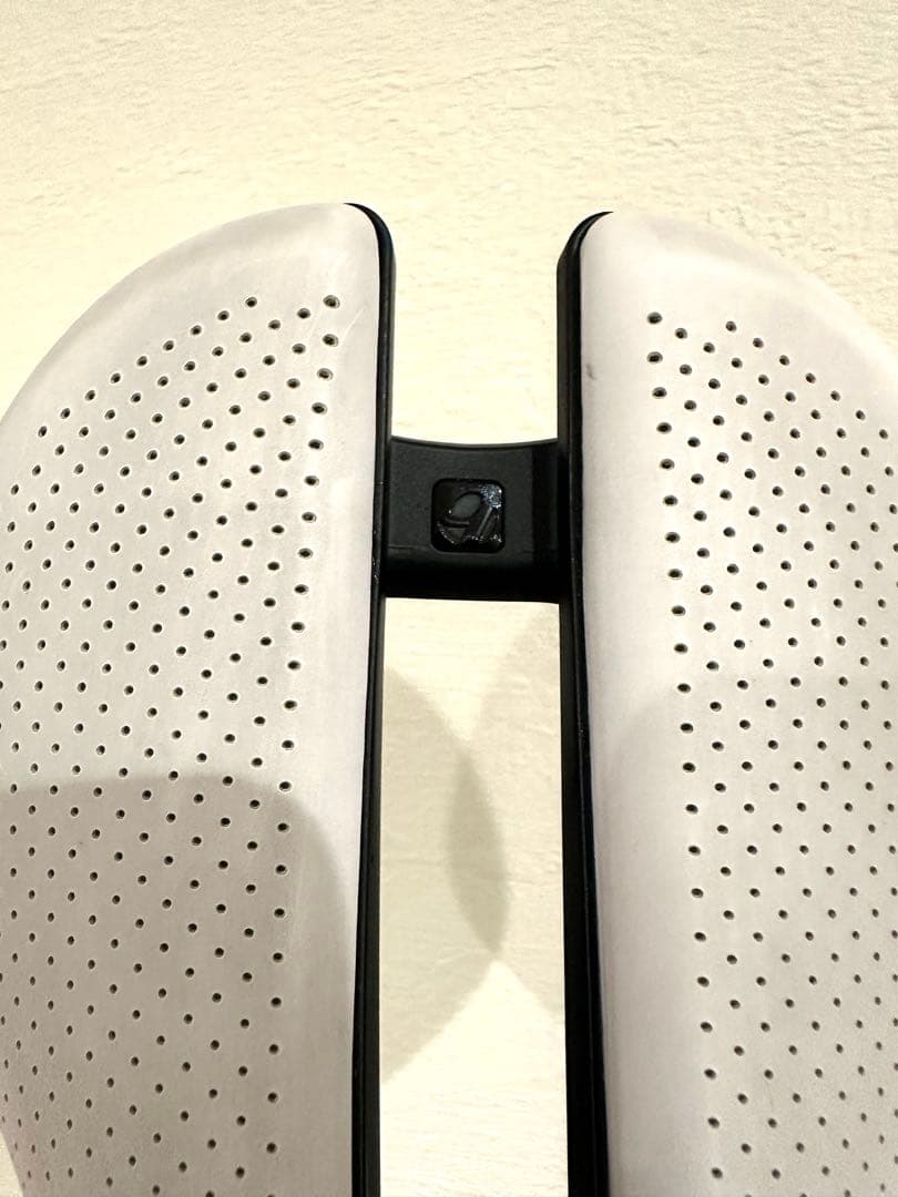 美品BONTRAGER AEOLUS PRO カーボンレール サドル