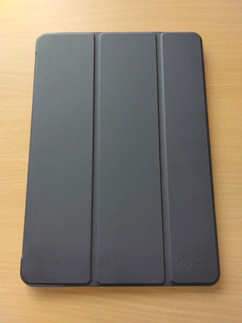 a*6様 Apple iPad（第８世代）iPadOS 26.2